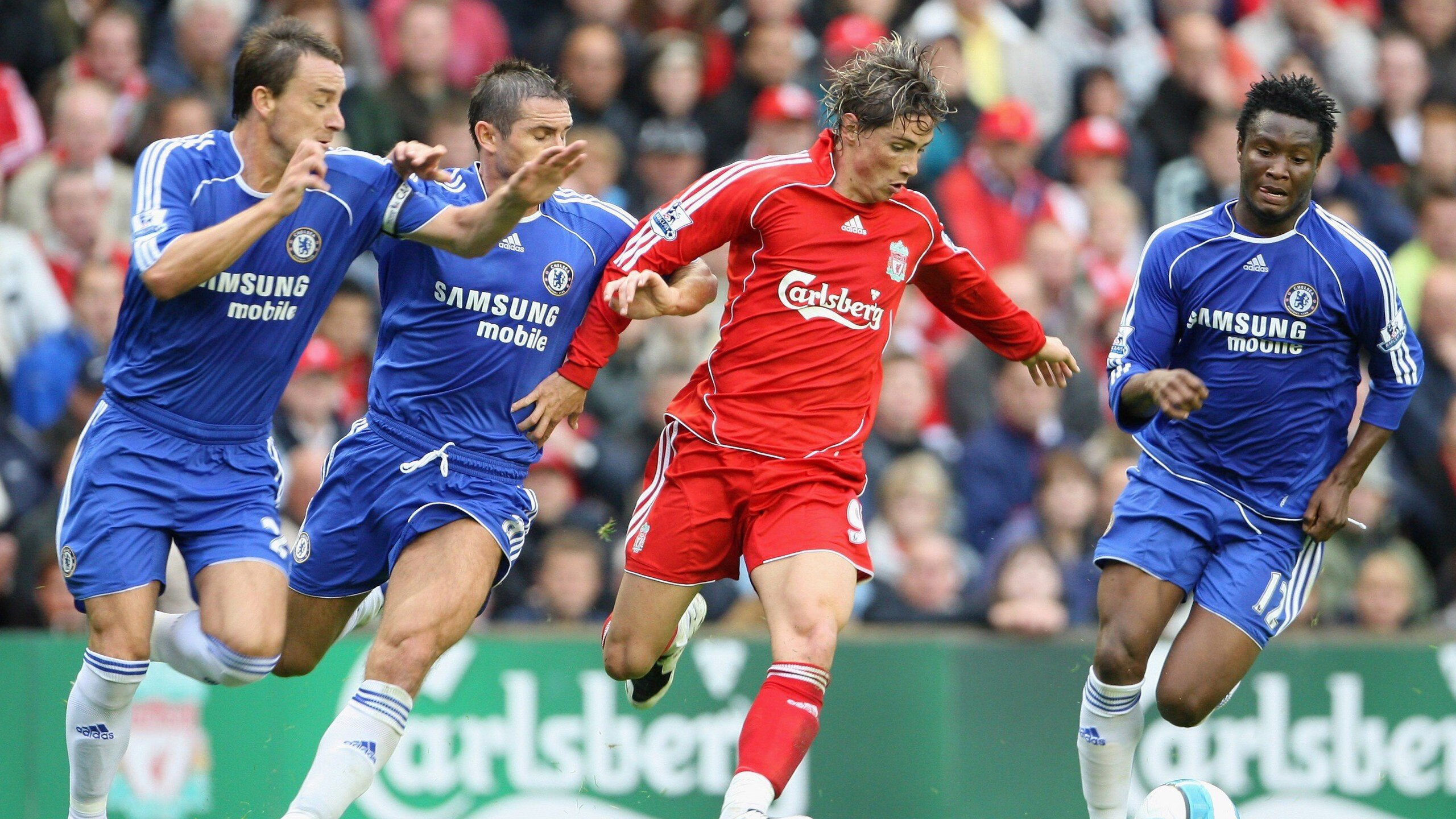 曼联2-2热刺成笑话?拜仁两大神拉满场面更炸,曼联2比1热刺